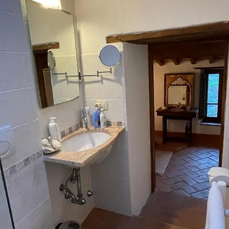 Fontecristina ゲストハウス 4*